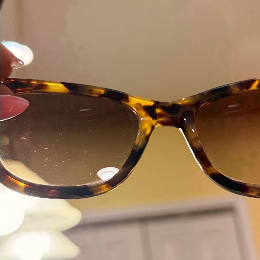 Tory Burch Brown and Black Sunglasses - Picture 10 of 10